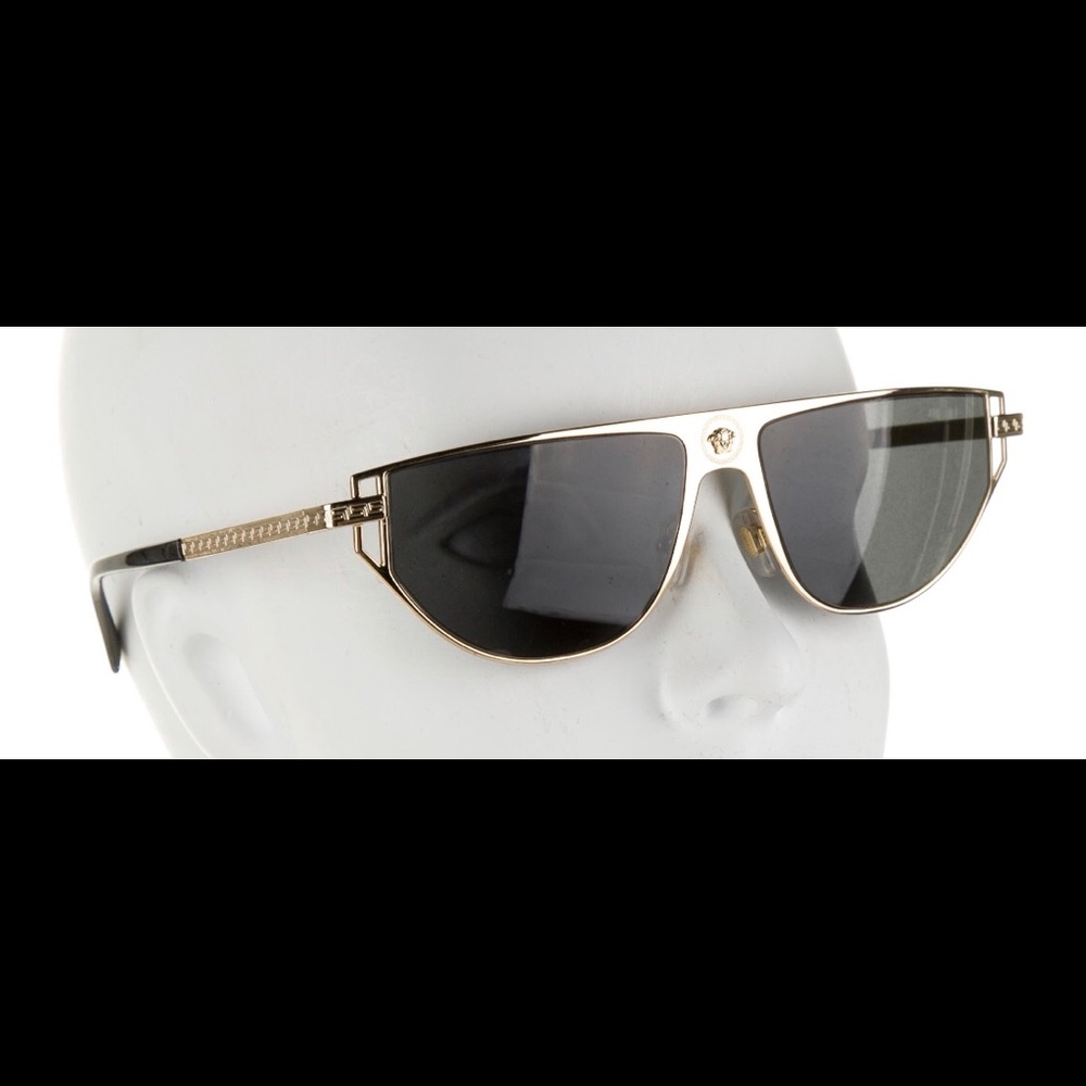 Versace Medusa cat eye Tinted Sunglasses 🕶